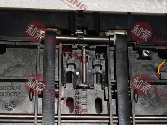 Nowa, wysokiej jakości sprężyna do części bankomatu Hyosung CDU Clamp Carriage