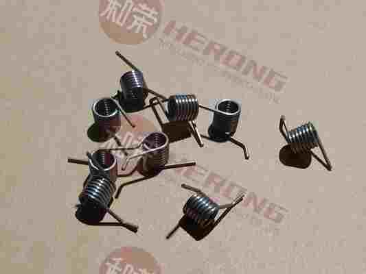 Nowa wysokiej jakości lewa sprężyna skrętowa do wózka zaciskowego Hyosung CDU 1.4 + 0D10.5*11.2L * 7N części zamienne ATM